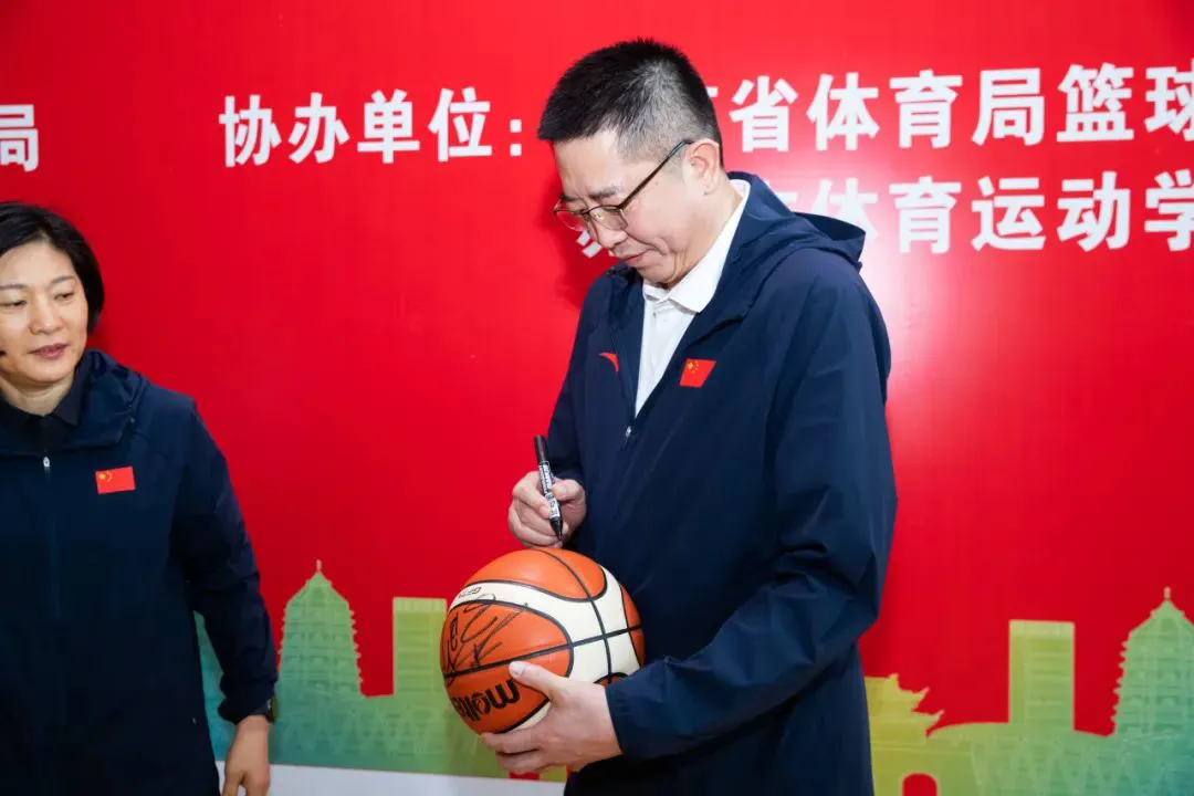 制定篮球交流计划以促进个人技能发展的方法_1